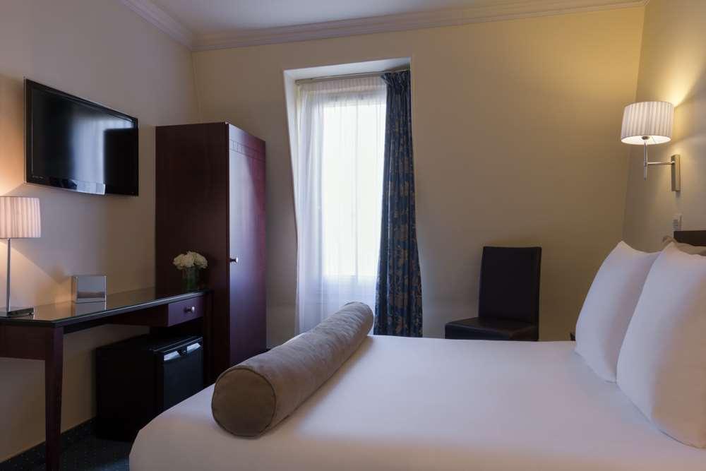 Hotel Saint Cyr Etoile Paris Rum bild